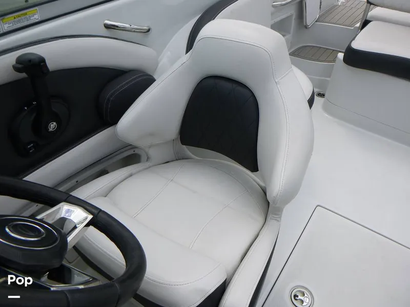 Slide: The Image of Crownline Boats 250 XSS 2023 - 16443870