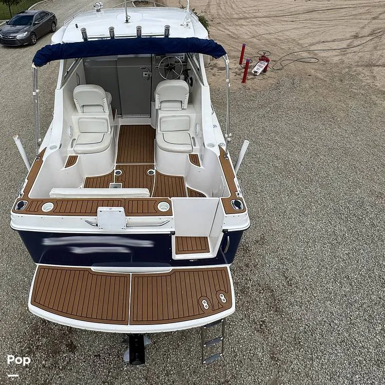 Slide: The Image of Bayliner Discovery 246 2007 - 16454432