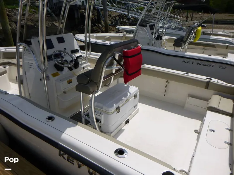 Slide: The Image of Key West 239FS 2023 - 16443792