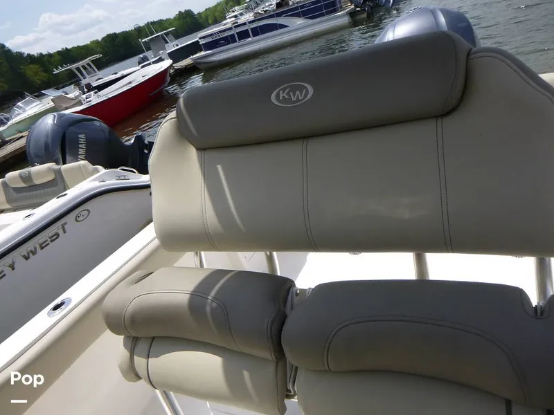 Slide: The Image of Key West 239FS 2023 - 16443807