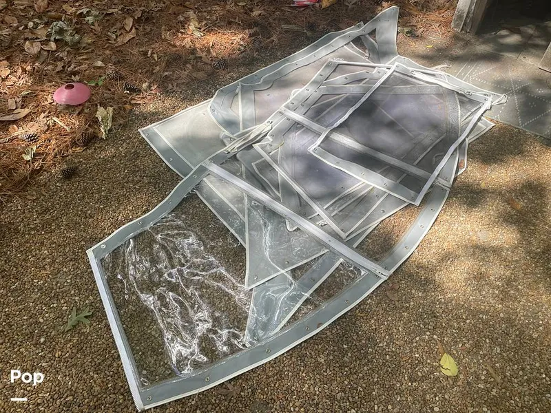 Slide: The Image of Isignglass enclosure NEW - 16425940