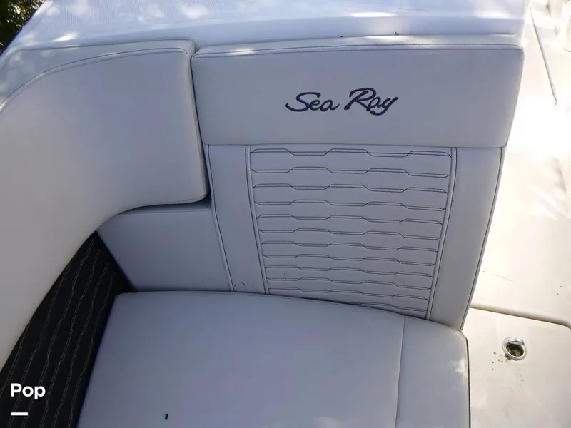 Slide: The Image of Sea Ray SPX 230 OB 2022 - 16436348