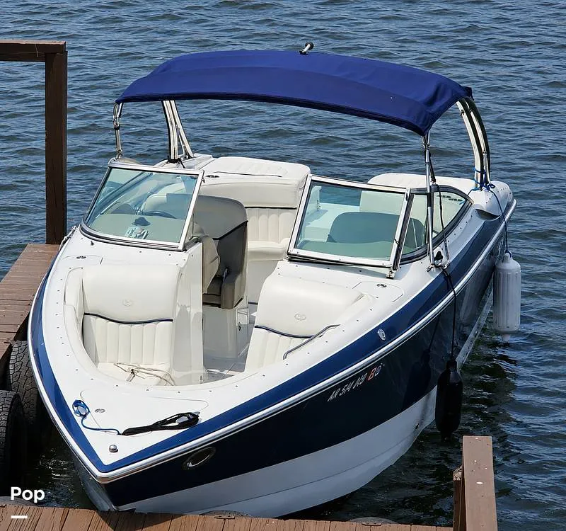 Slide: The Image of Peace of mind: Ask for a complimentary BoatHistoryReport report ($39.99 value) - I1