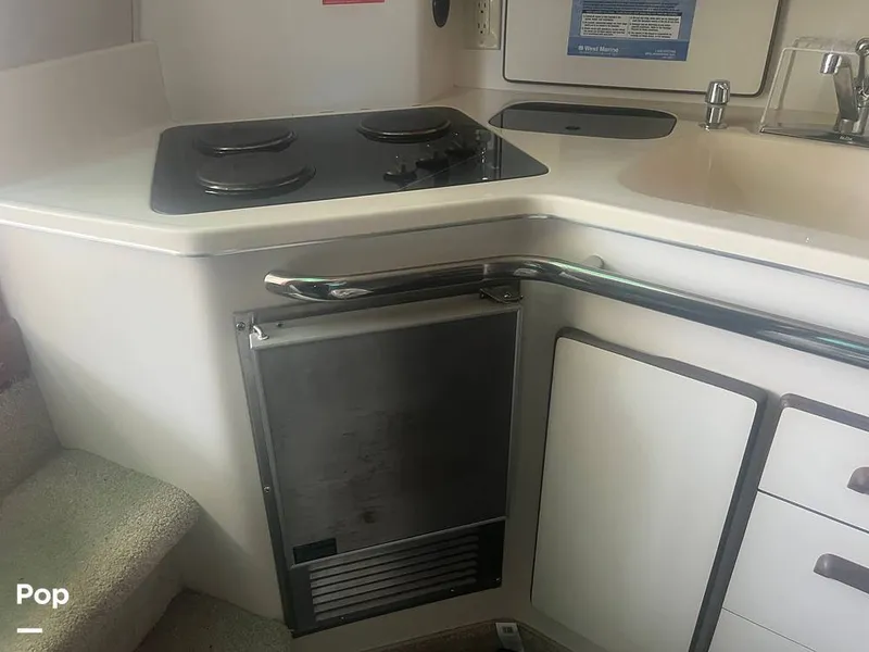 Slide: The Image of Sea Ray Express 370 1992 - 16428593