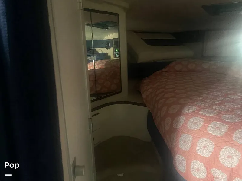 Slide: The Image of Sea Ray Express 370 1992 - 16428597