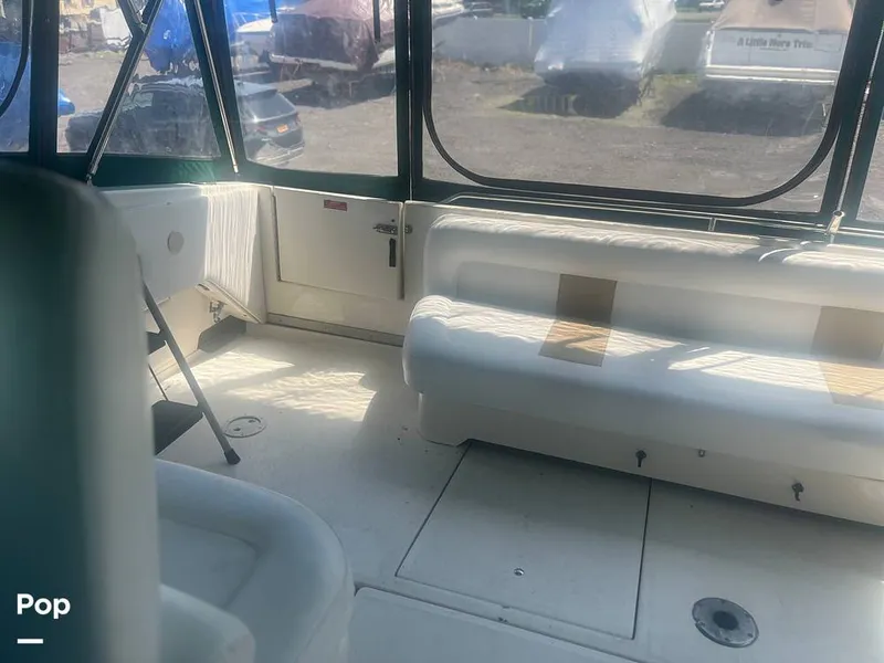 Slide: The Image of Sea Ray Express 370 1992 - 16428606