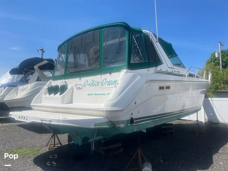 Slide: The Image of Sea Ray Express 370 1992 - 16428617