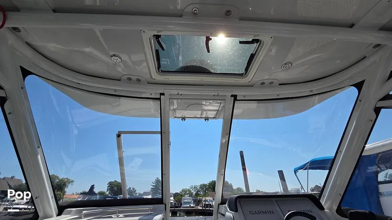 Slide: The Image of Crownline Boats Finseeker 280DC 2024 - 16627479
