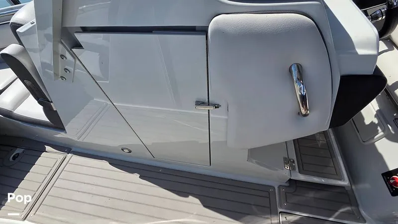 Slide: The Image of Crownline Boats Finseeker 280DC 2024 - 16627525