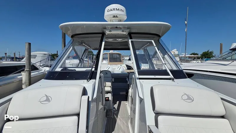 Slide: The Image of Crownline Boats Finseeker 280DC 2024 - 16627538