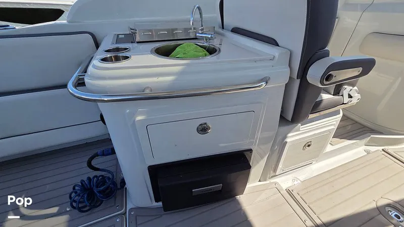 Slide: The Image of Crownline Boats Finseeker 280DC 2024 - 16627466