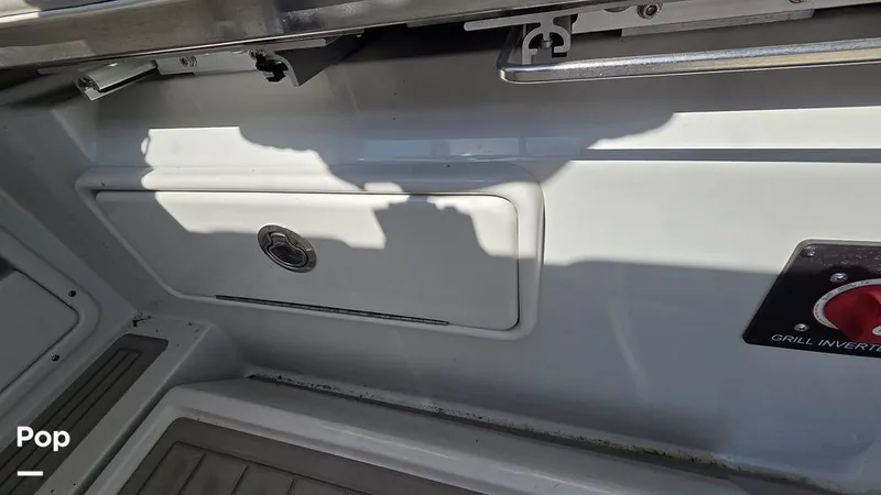 Slide: The Image of Crownline Boats Finseeker 280DC 2024 - 16627501