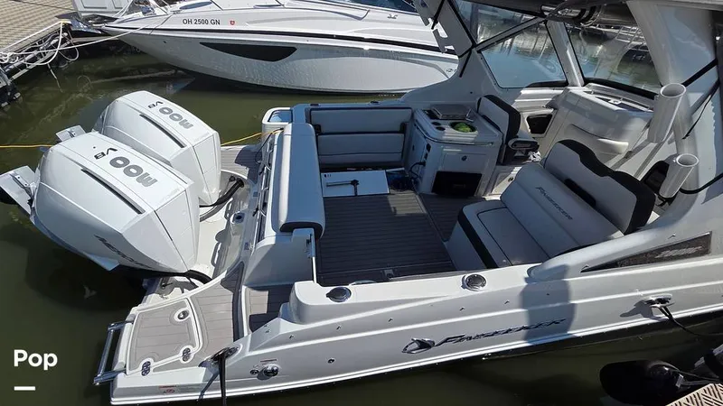 Slide: The Image of Crownline Boats Finseeker 280DC 2024 - 16627431