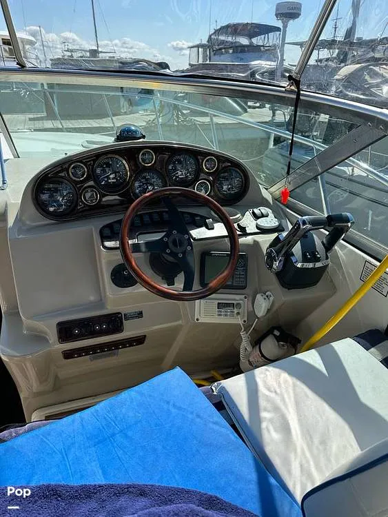 Slide: The Image of Rinker Fiesta Vee 310 2002 - 16409878