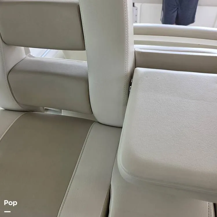 Slide: The Image of Boston Whaler 330 Outrage 2017 - 16442986