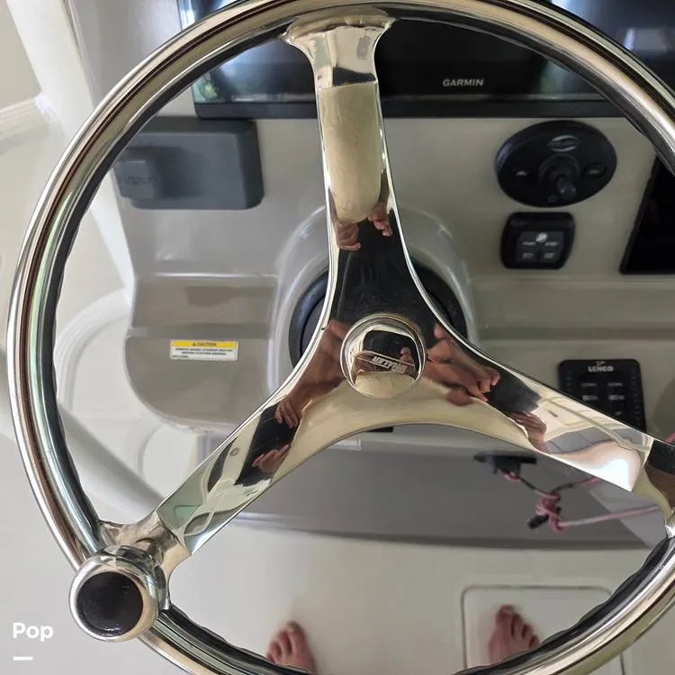 Slide: The Image of Boston Whaler 330 Outrage 2017 - 16442993
