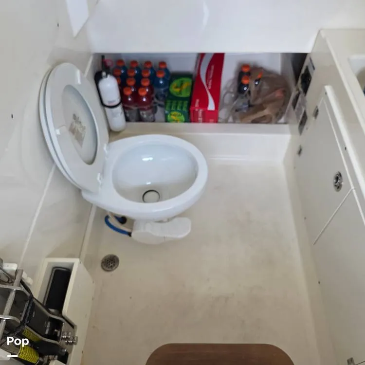 Slide: The Image of Boston Whaler 330 Outrage 2017 - 16443017