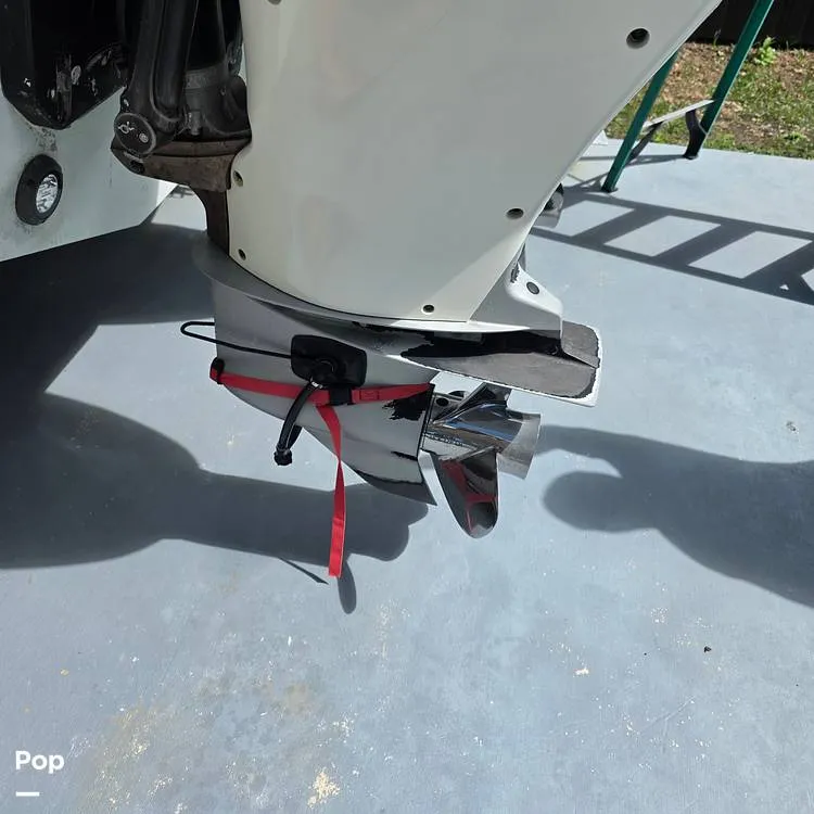 Slide: The Image of Boston Whaler 330 Outrage 2017 - 16443065