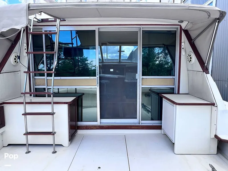 Slide: The Image of Sea Ray 390 Sportfish 1983 - 16526481