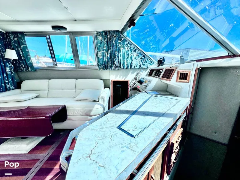 Slide: The Image of Sea Ray 390 Sportfish 1983 - 16517378