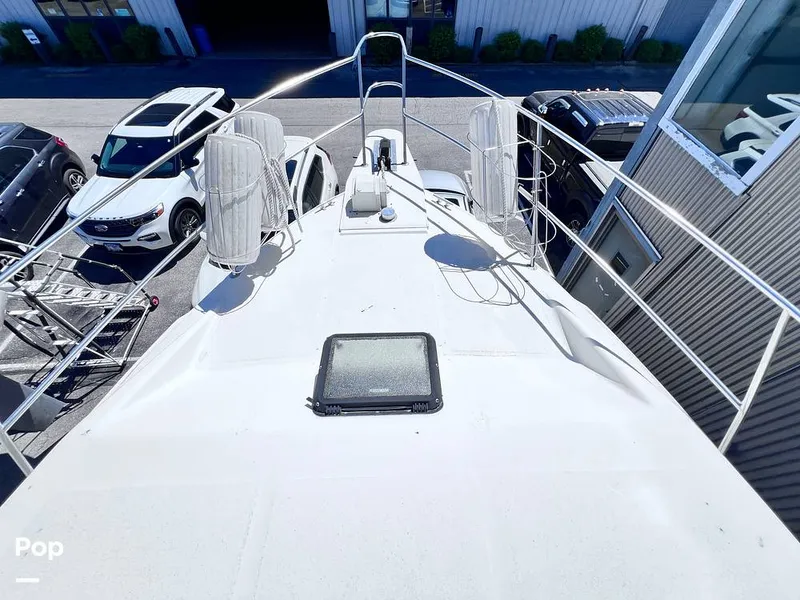 Slide: The Image of Sea Ray 390 Sportfish 1983 - 16517404
