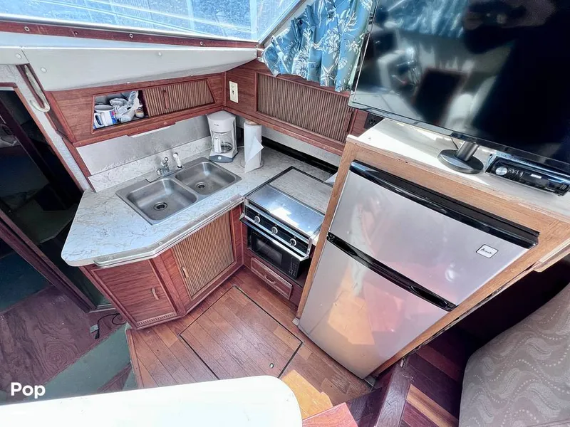Slide: The Image of Sea Ray 390 Sportfish 1983 - 16517343
