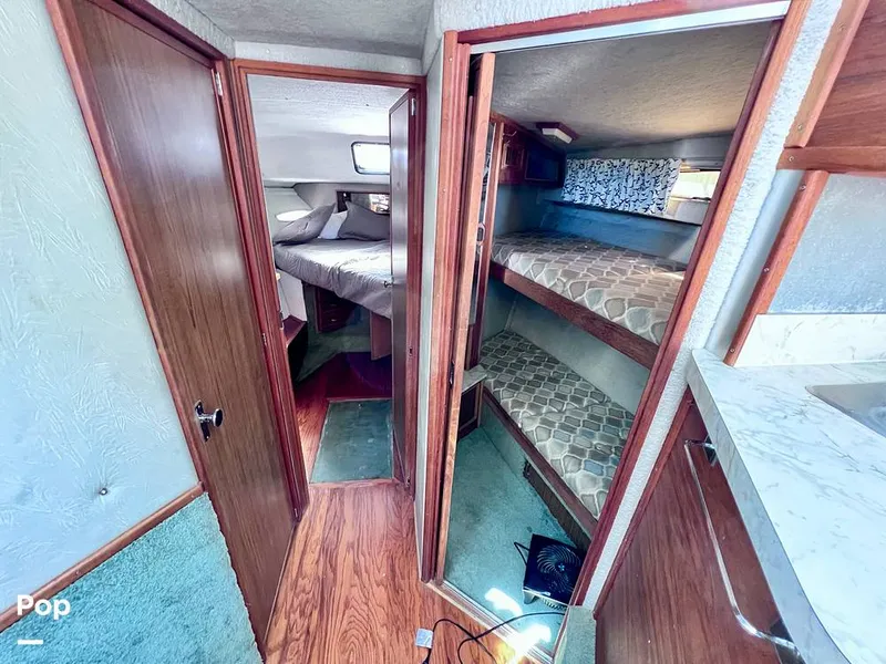 Slide: The Image of Sea Ray 390 Sportfish 1983 - 16517350