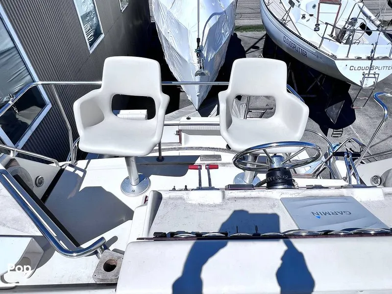 Slide: The Image of Sea Ray 390 Sportfish 1983 - 16517389