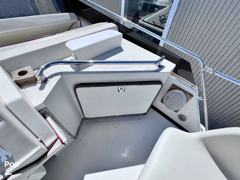 Slide: The Image of Sea Ray 390 Sportfish 1983 - 16517393