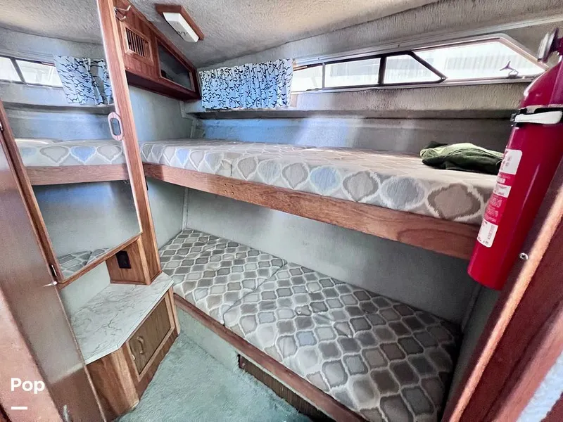 Slide: The Image of Sea Ray 390 Sportfish 1983 - 16517351