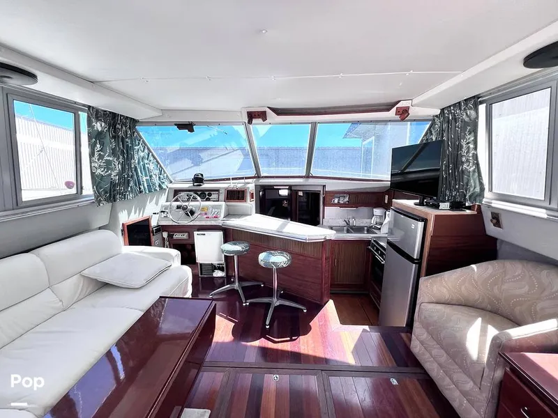 Slide: The Image of Sea Ray 390 Sportfish 1983 - 16517385