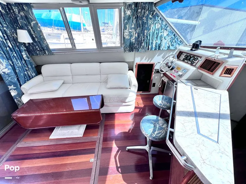 Slide: The Image of Sea Ray 390 Sportfish 1983 - 16517380