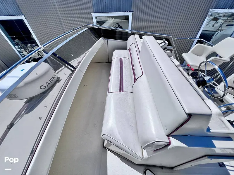 Slide: The Image of Sea Ray 390 Sportfish 1983 - 16517387