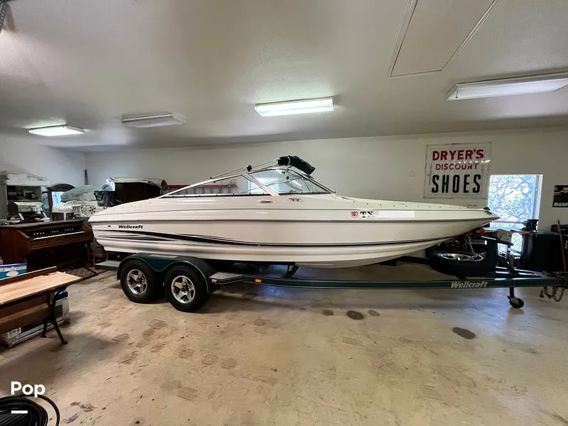 The Image of Wellcraft Excalibur 210 Sport 2002 - undefined