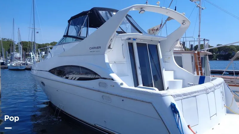 The Image of Carver Yachts Mariner 350 2000 - 16425529