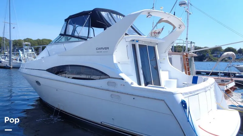 Slide: The Image of Carver Yachts Mariner 350 2000 - 16425593