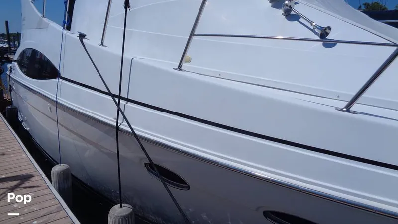 Slide: The Image of Carver Yachts Mariner 350 2000 - 16425602