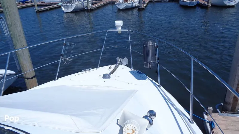 Slide: The Image of Carver Yachts Mariner 350 2000 - 16425611
