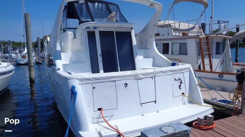 Slide: The Image of Carver Yachts Mariner 350 2000 - 16425595