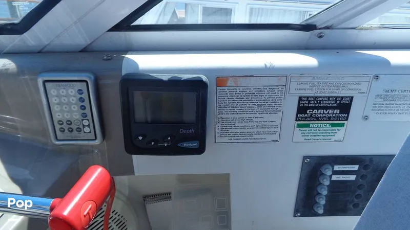 Slide: The Image of Carver Yachts Mariner 350 2000 - 16425631