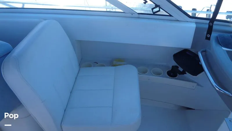 Slide: The Image of Carver Yachts Mariner 350 2000 - 16425636