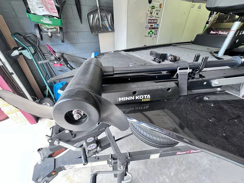 Slide: The Image of Bass Tracker Classic XL 2023 - 16449620