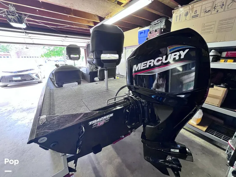 Slide: The Image of Bass Tracker Classic XL 2023 - 16449630