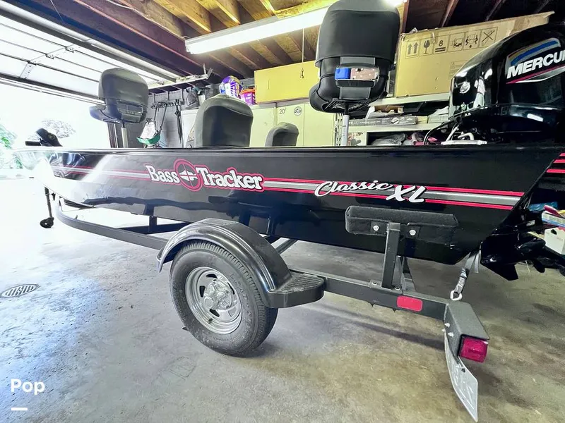 Slide: The Image of Bass Tracker Classic XL 2023 - 16449669