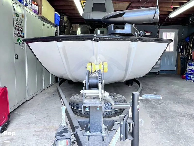 Slide: The Image of Bass Tracker Classic XL 2023 - 16449615