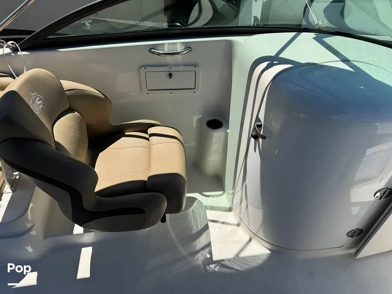 Slide: The Image of NauticStar 243 DC 2019 - 16479059