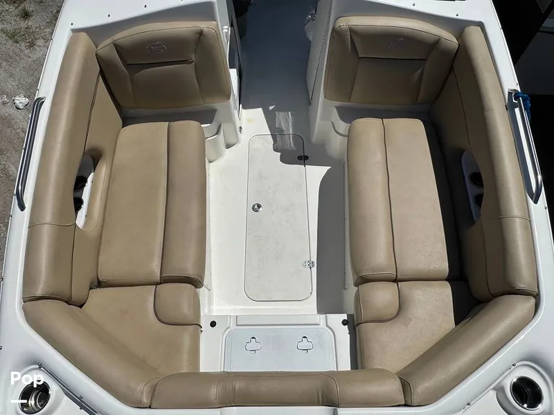 Slide: The Image of NauticStar 243 DC 2019 - 16479056