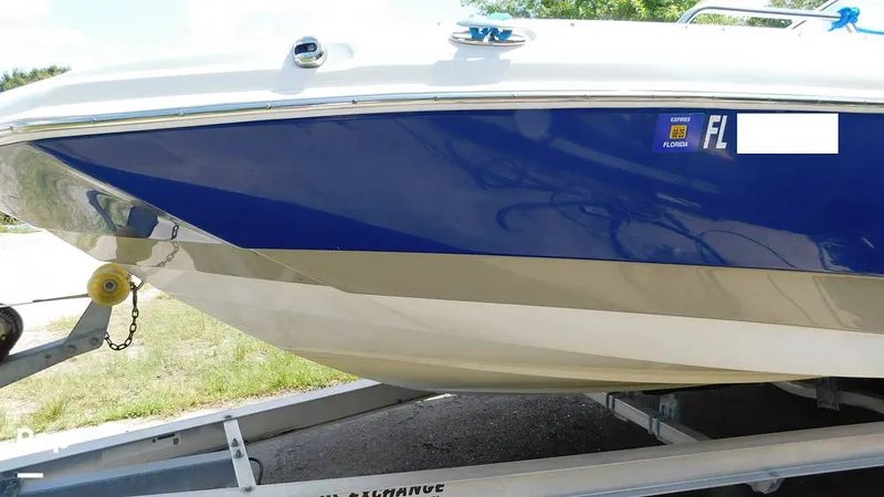 Slide: The Image of NauticStar 243 DC 2019 - 16519486
