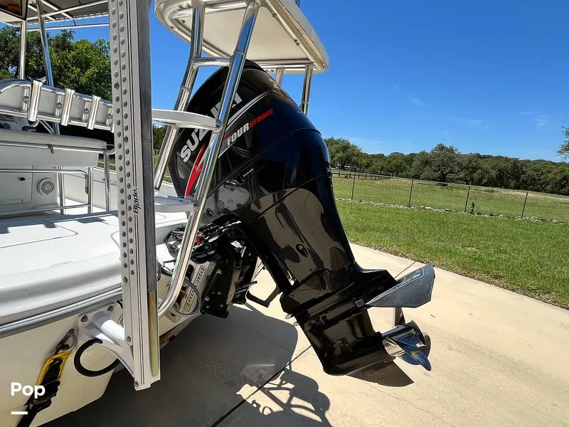 Slide: The Image of Dynasty Fishmaster 2300 BB Travis Edition 2000 - 16425329
