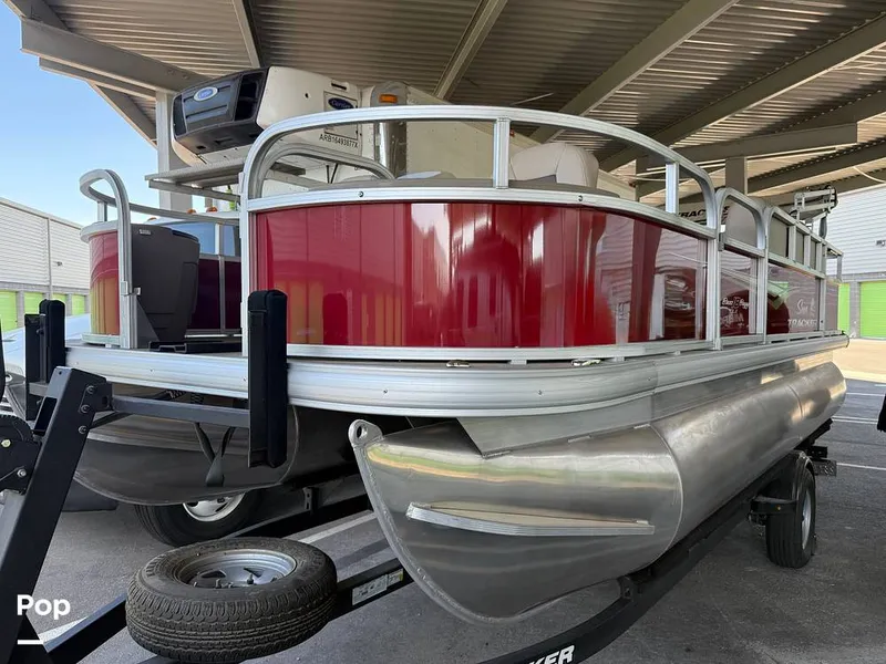The Image of Sun Tracker BASS-BUGGY 18 DLX 2025 - 16445874